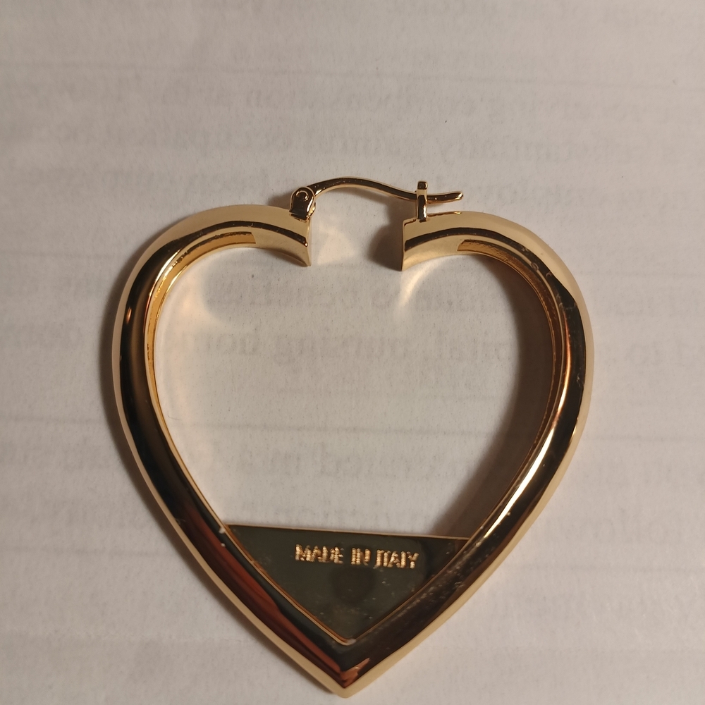 Prada Gold Heart-Shaped Earrings - Picture 6 of 10
